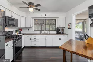 51 S Golfwood Ave, Carneys Point, NJ 08069 - Photo 17