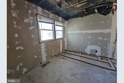 81 Mill Street, Penns Grove, NJ 08069 - Photo 11