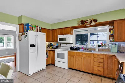 370 S Hook Road, Pennsville Township, NJ 08070 - Photo 11
