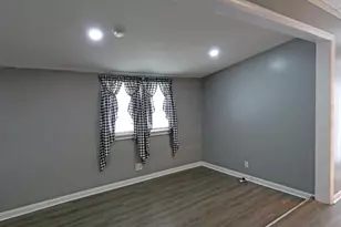 340 Jackson Ave, Carneys Point, NJ 08069 - Photo 11
