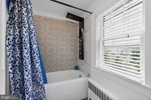 204 E Main St, Penns Grove, NJ 08069 - Photo 17