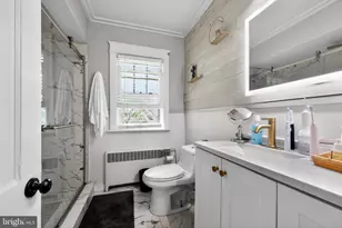 204 E Main St, Penns Grove, NJ 08069 - Photo 21