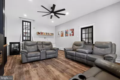 204 E Main Street, Penns Grove, NJ 08069 - Photo 3