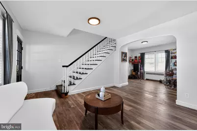 204 E Main Street, Penns Grove, NJ 08069 - Photo 5