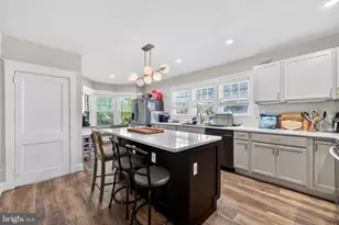 204 E Main St, Penns Grove, NJ 08069 - Photo 17