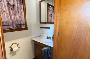 909 Main St Canton, Salem, NJ 08079 - Photo 35