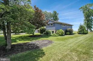 251 N River Dr, Pennsville, NJ 08070 - Photo 3