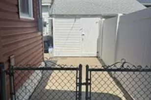 56 Vanburen St, Pennsville Township, NJ 08023 - Photo 5