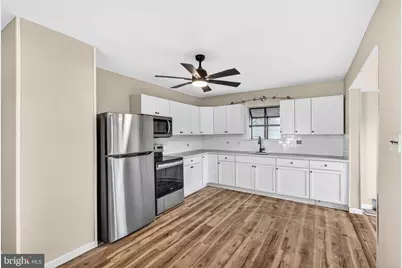 136 Denny Avenue, Penns Grove, NJ 08069 - Photo 5