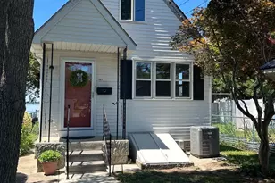 301 Enlow Pl, Pennsville, NJ 08070 - Photo 1