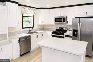 119 Middle Dr, Elmer, NJ 08318 - Photo 3