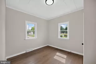 129 Magnolia St, Carneys Point, NJ 08069 - Photo 9