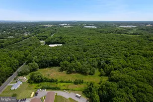 441 S Pennsville Auburn, Carneys Point, NJ 08069 - Photo 17