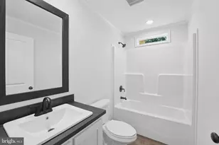 28 4th Ave, Carneys Point, NJ 08069 - Photo 11