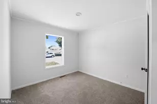 28 4th Ave, Carneys Point, NJ 08069 - Photo 17