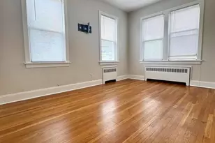 1 Dickinson St, Woodstown, NJ 08098 - Photo 3