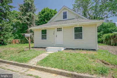 115 Guest Street, Penns Grove, NJ 08069 - Photo 1
