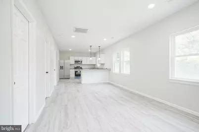115 Guest Street, Penns Grove, NJ 08069 - Photo 3