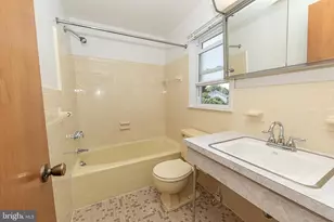 237 Borton Dr, Woodstown, NJ 08098 - Photo 27