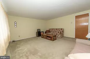 237 Borton Dr, Woodstown, NJ 08098 - Photo 11