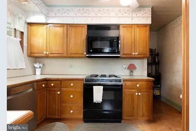 615 Hawks Bridge Road, Carneys Point, NJ 08069 - Photo 17