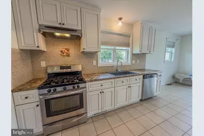 14 Broad Street, Pennsville Township, NJ 08023 - Photo 11