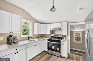316 Broad St, Elmer, NJ 08318 - Photo 5