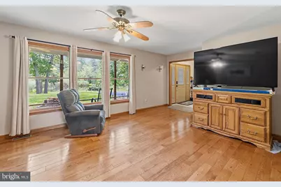 264 Telegraph Road, Alloway, NJ 08001 - Photo 9