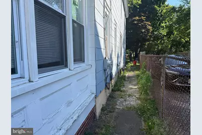 78 W Harmony Street, Penns Grove, NJ 08069 - Photo 33