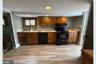 1094 Kings Highway, Pilesgrove, NJ 08098 - Photo 7