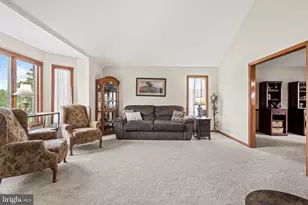 15 W Hickory Ln, Pilesgrove Township, NJ 08098 - Photo 17