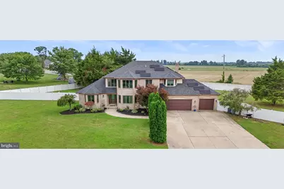 15 W Hickory Lane, Pilesgrove, NJ 08098 - Photo 1