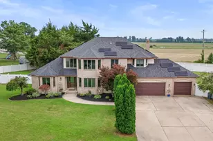 15 W Hickory Ln, Pilesgrove Township, NJ 08098 - Photo 1