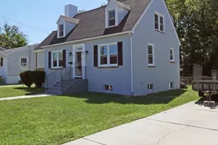 9 Gillison Ave, Penns Grove, NJ 08069 - Photo 5