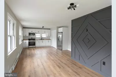 148 N Dolbow Avenue, Penns Grove, NJ 08069 - Photo 9