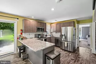381 Ives, Carneys Point, NJ 08069 - Photo 5