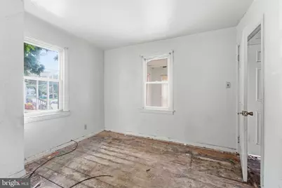 93 W Pitman Street, Penns Grove, NJ 08069 - Photo 11