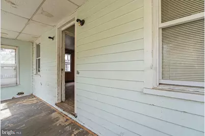 93 W Pitman Street, Penns Grove, NJ 08069 - Photo 5