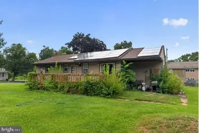 317 Gillette Avenue, Penns Grove, NJ 08069 - Photo 1