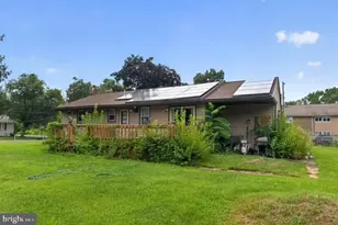 317 Gillette Ave, Pilesgrove, NJ 08098 - Photo 1