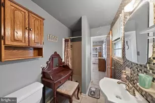 317 Gillette Ave, Penns Grove, NJ 08069 - Photo 5