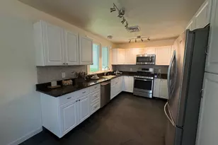 135 Queen Ave, Pennsville Township, NJ 08070 - Photo 17