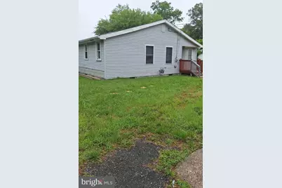 2 W Park Avenue #B, Penns Grove, NJ 08069 - Photo 1