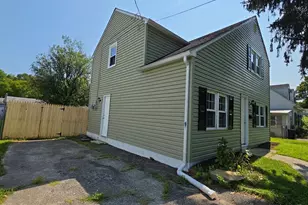 39 Maplewood Ave, Carneys Point, NJ 08069 - Photo 17