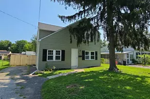 39 Maplewood Ave, Carneys Point, NJ 08069 - Photo 1