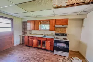 27-29 E Mill St, Pedricktown, NJ 08067 - Photo 9