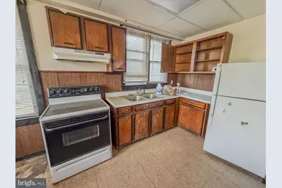 42 N Railroad Avenue, Pedricktown, NJ 08067 - Photo 5