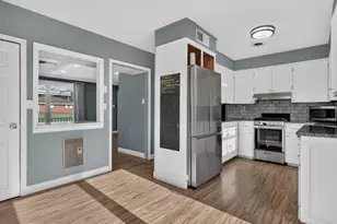 318 S Johnson St, Carneys Point, NJ 08069 - Photo 9