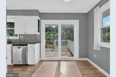 318 S Johnson Street, Carneys Point, NJ 08069 - Photo 7