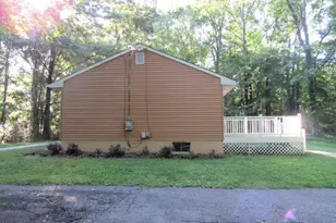 650 Penns Grove Auburn, Carneys Point, NJ 08069 - Photo 3